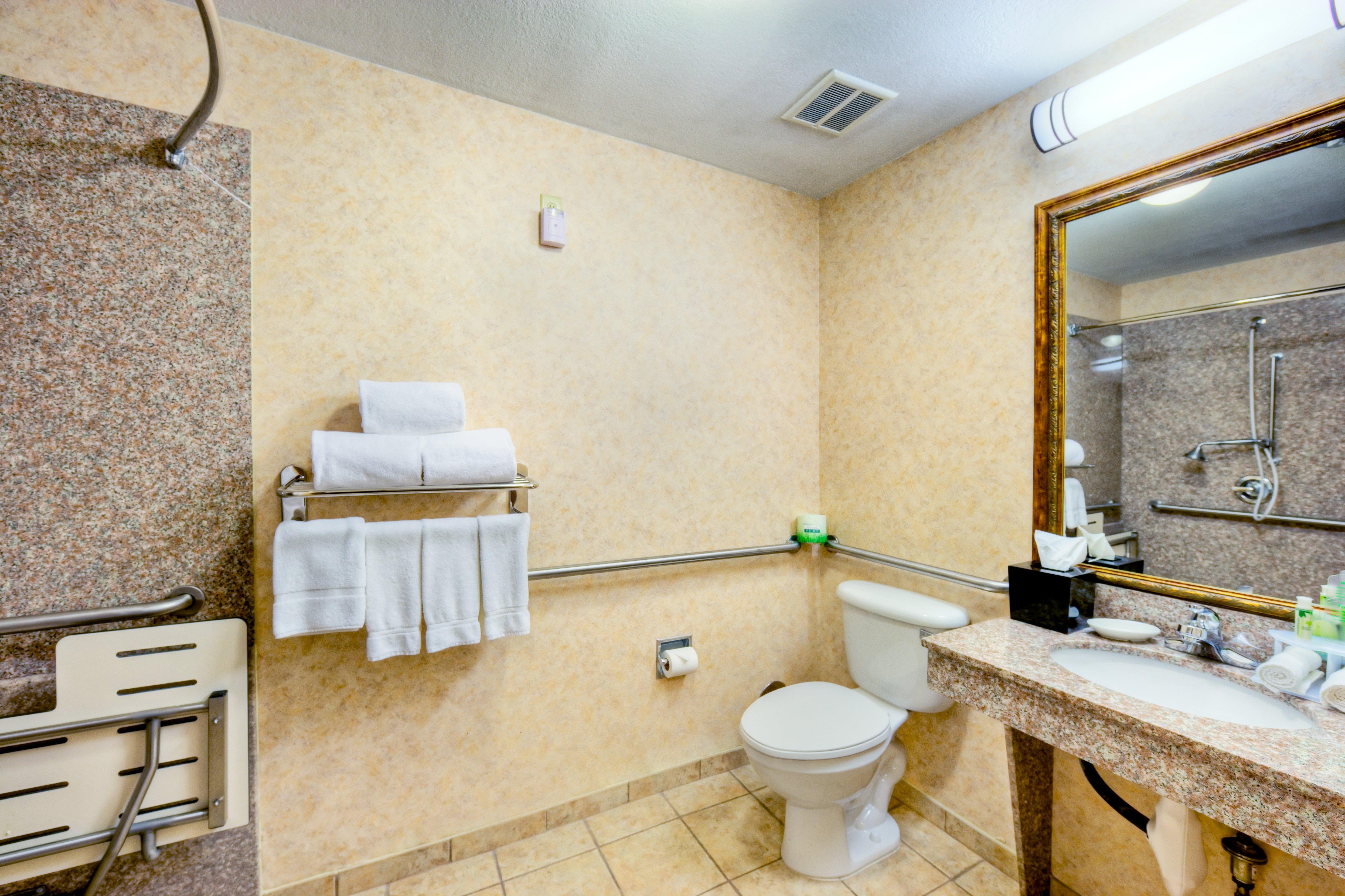 Holiday Inn Express And Suites Granbury By Ihg Exteriör bild