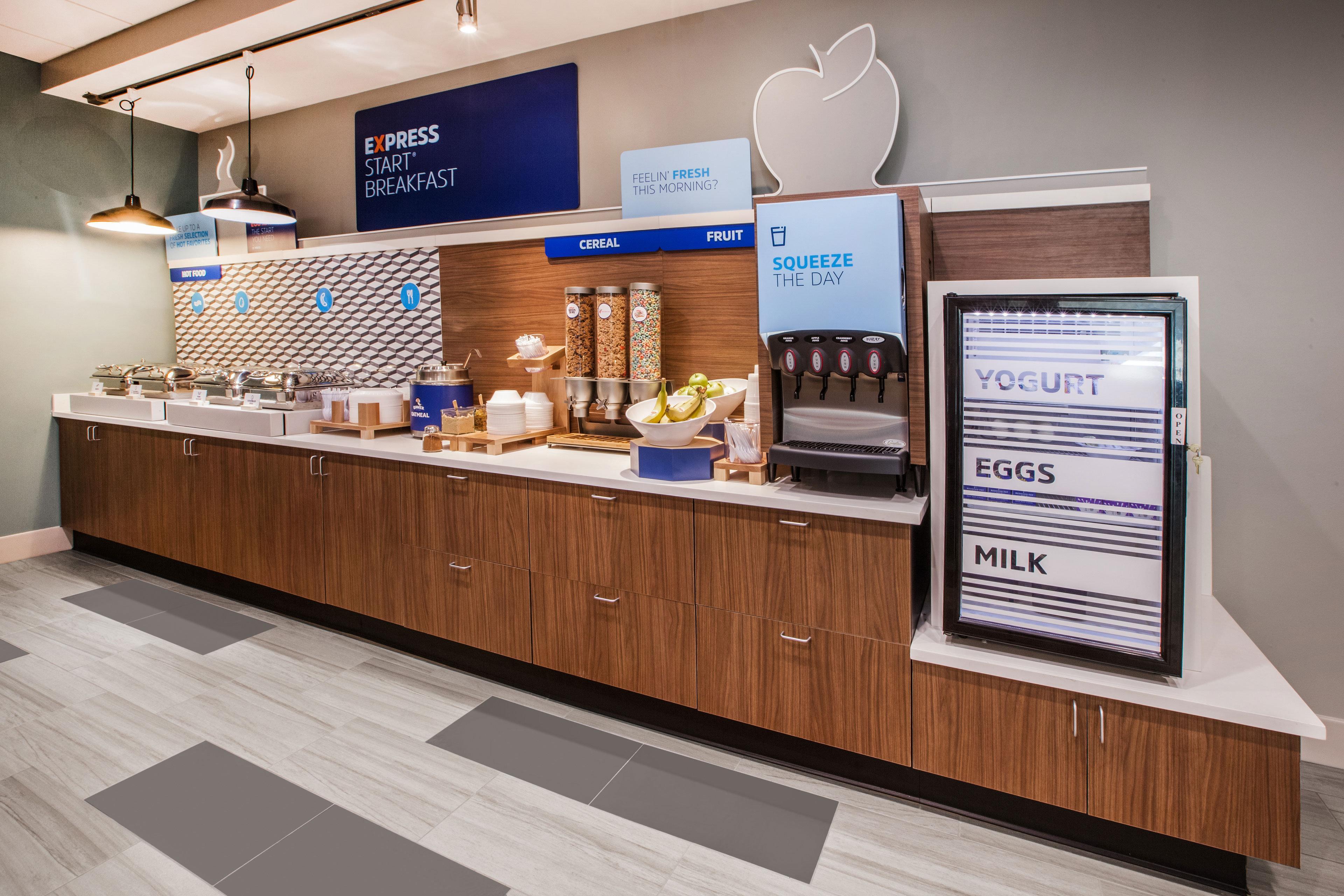 Holiday Inn Express And Suites Granbury By Ihg Exteriör bild